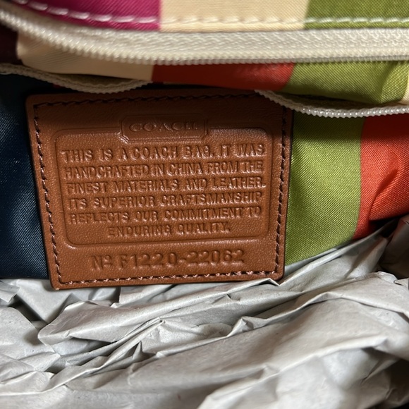 Coach British Tan City Willis - Picture 13 of 15